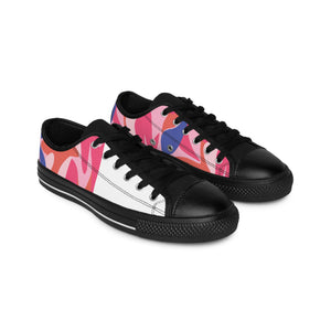 Geoffroi de Cataluna
Geoffroi de Cataluna was an eccentric shoe designer from Spain in the 1500s. He was a master craftsman renowned for his creativity and extraordinary use of color and texture. He-low top