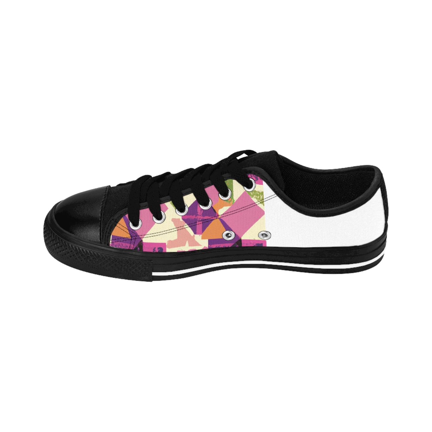 Manuel de Aragona is an imaginary shoe designer from the 1500s in Spain. He gained acclaim while working as a cobbler at the royal court of King Philip II. Manuel become well-known for his custom designs that utilized-low top