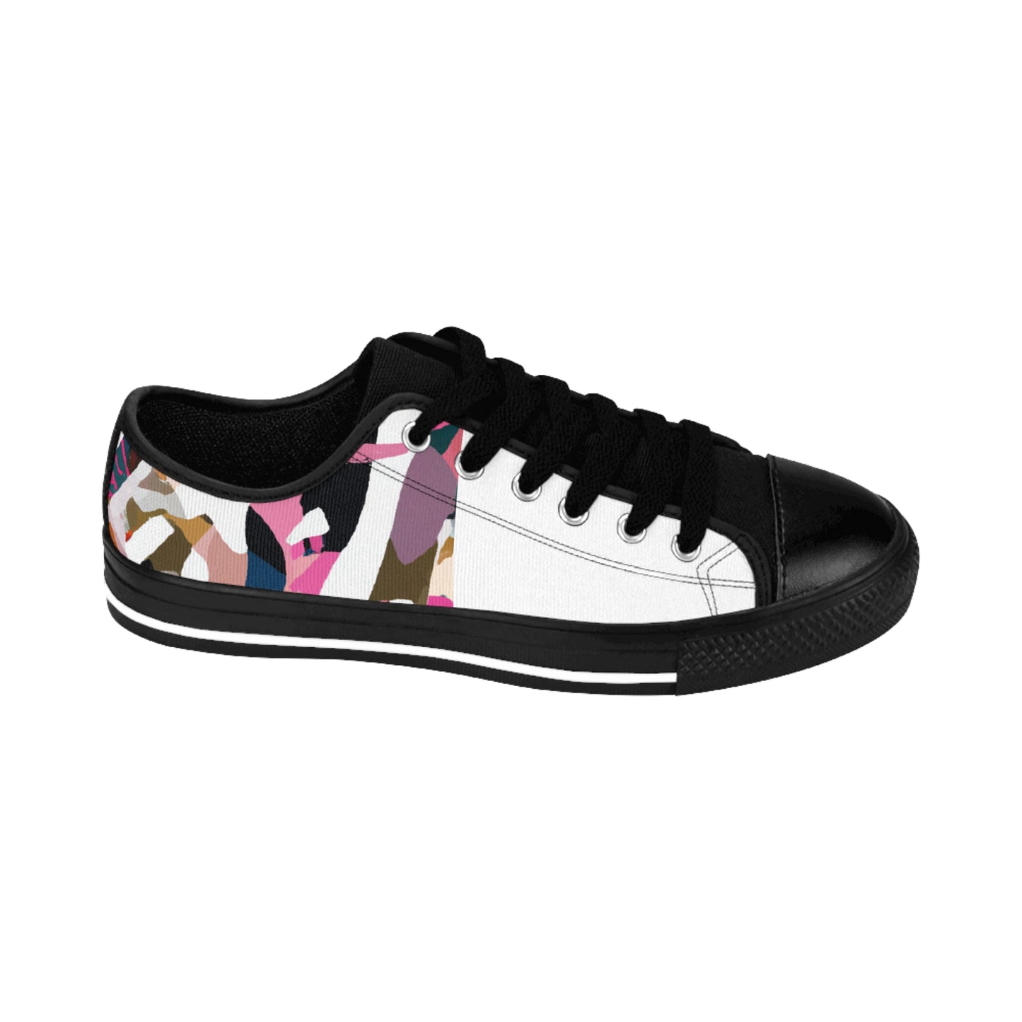 Sebastián Arteaga was an acclaimed 16th century Spanish shoe designer from Madrid. His designs often featured intricate embroidery and texture, drawing inspiration from the Moorish-style architecture and motifs found throughout his home country-low top