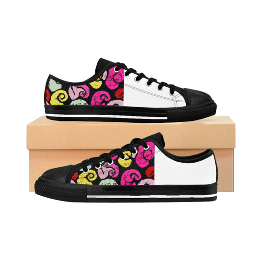 José de Almodóvar
José de Almodóvar was an iconic shoe designer in 16th century Spain. He was especially renowned for his craftsmanship and skillful eye for intricate details. José worked-low top