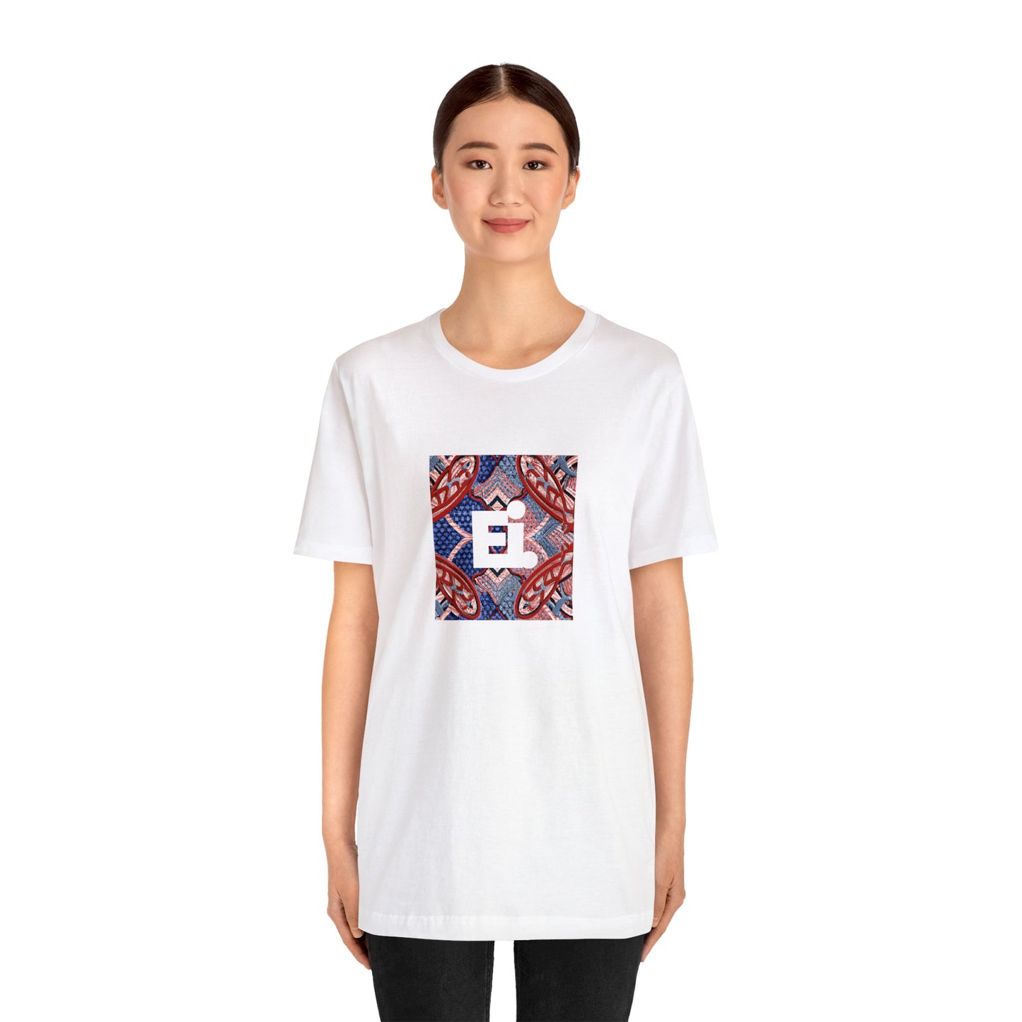 Gina di L'amore, the Italian streetwear designer from the 1990s, quickly gained popularity with her unique style of modernizing vintage pieces with her own creative twist. Her designs were heavily influenced by the urban culture of her-Tee