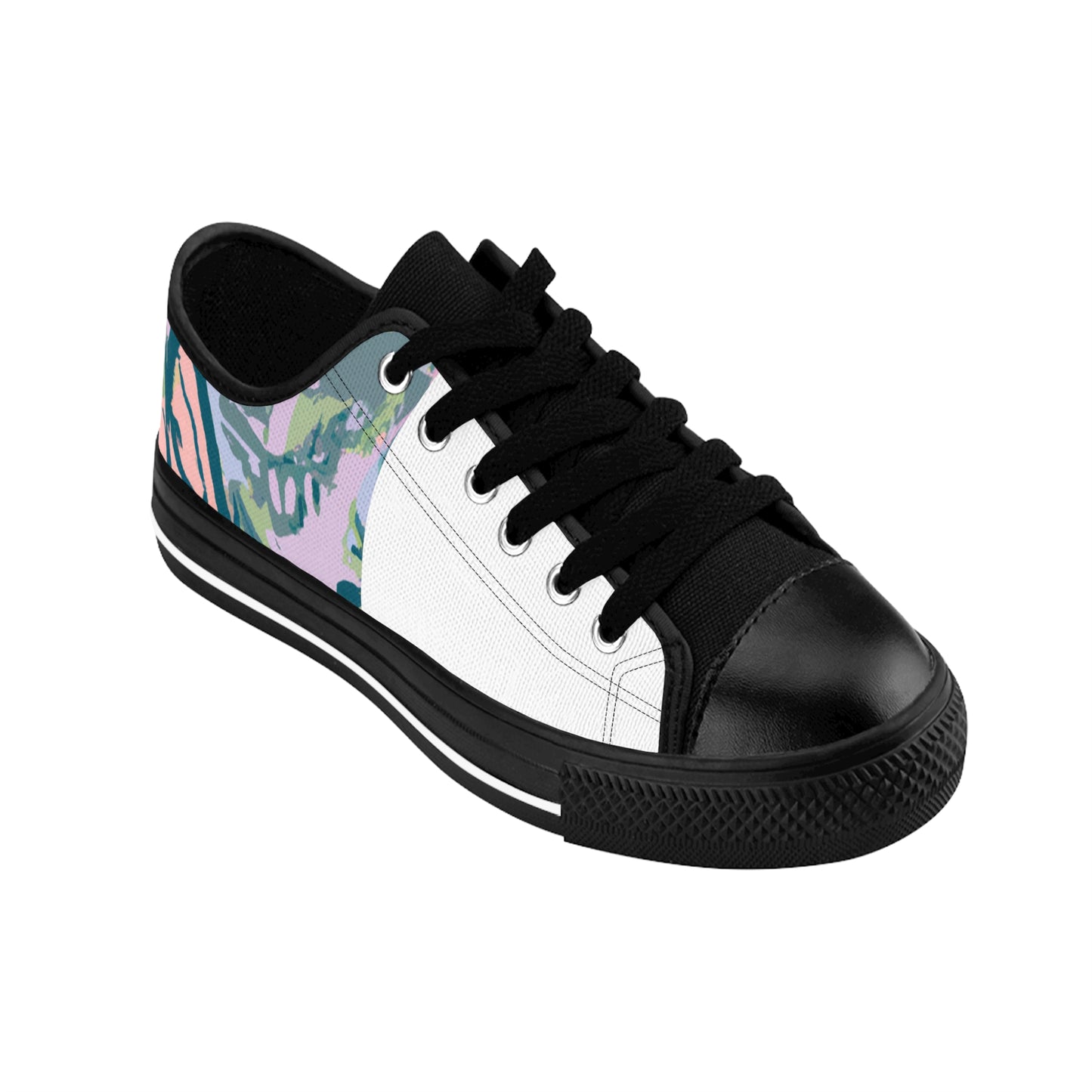 Marcella de Castilla
Marcella de Castilla was a Spanish shoe designer who lived during the Renaissance period in the 1500s. Her designs were highly sought after in the courts of Spain, and she became widely known for-low top