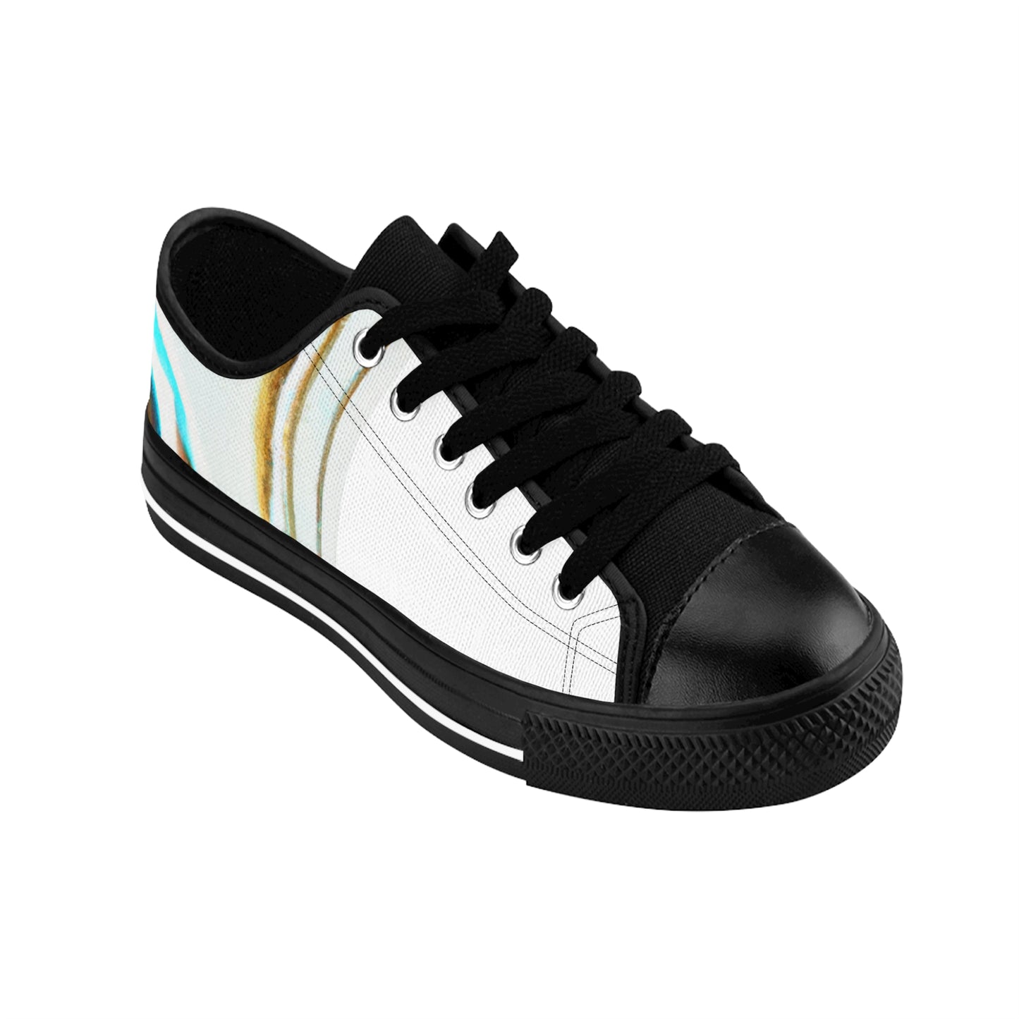 Santiago la Leal (Santiago the Loyal)
Santiago is an ambitious Spanish shoe designer from the 16th century who is renowned throughout the country for his unique designs and lavish attention to detail. He prides-low top
