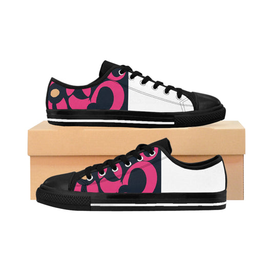 Vanesa de Coronado was an iconic shoe designer from the 16th century in Spain. She began as a fashion apprentice in her hometown of Madrid and quickly made a name for herself in the world of couture. Her designs were-low top