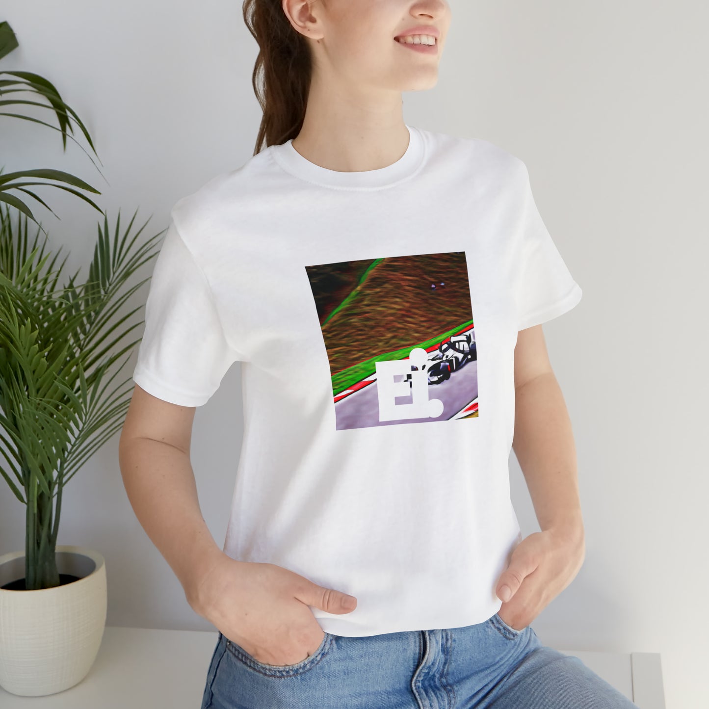 Vittorio Valentini
Vittorio Valentini was an Italian streetwear designer in the 90s who specialized in creating daring and edgy designs. He was inspired by the hustle and bustle of life in Rome and used-Tee