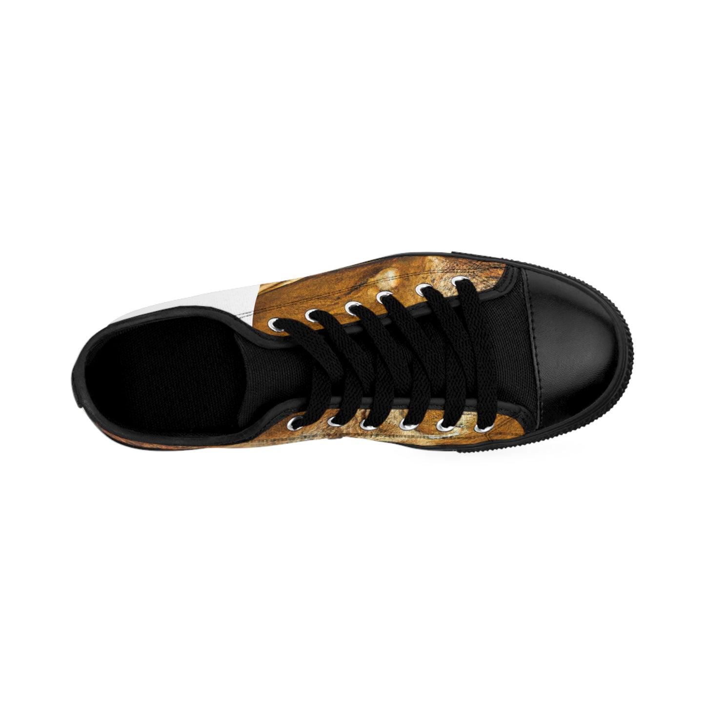 Luisa Gildreguez, a 16th-century Spanish shoe designer. She began designing shoes as a hobby before turning it into a full-time profession. Luisa worked with an array of materials, from velvet and leather to intricate-low top