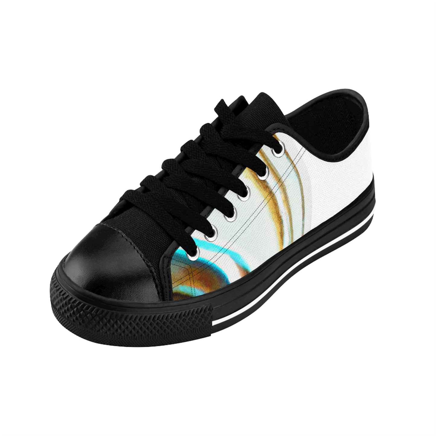 Santiago la Leal (Santiago the Loyal)
Santiago is an ambitious Spanish shoe designer from the 16th century who is renowned throughout the country for his unique designs and lavish attention to detail. He prides-low top