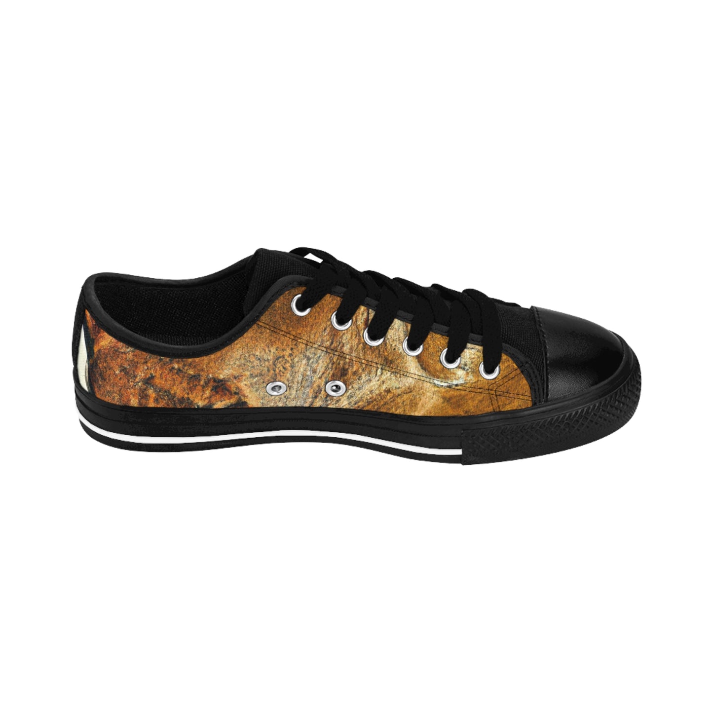 Luisa Gildreguez, a 16th-century Spanish shoe designer. She began designing shoes as a hobby before turning it into a full-time profession. Luisa worked with an array of materials, from velvet and leather to intricate-low top