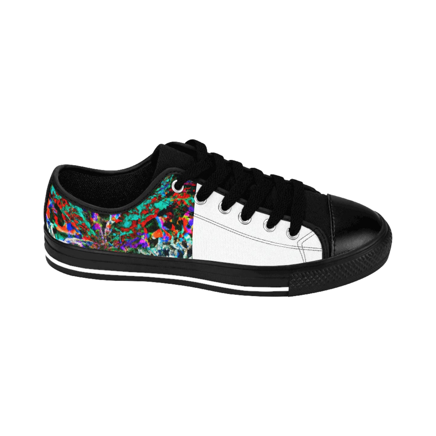 Miguel de la Fuente. A Spanish cobbler from the 1500s, Miguel de La Fuente is known for his avant-garde take on traditional Catholic footwear design. He takes inspiration from the rich history and culture-low top