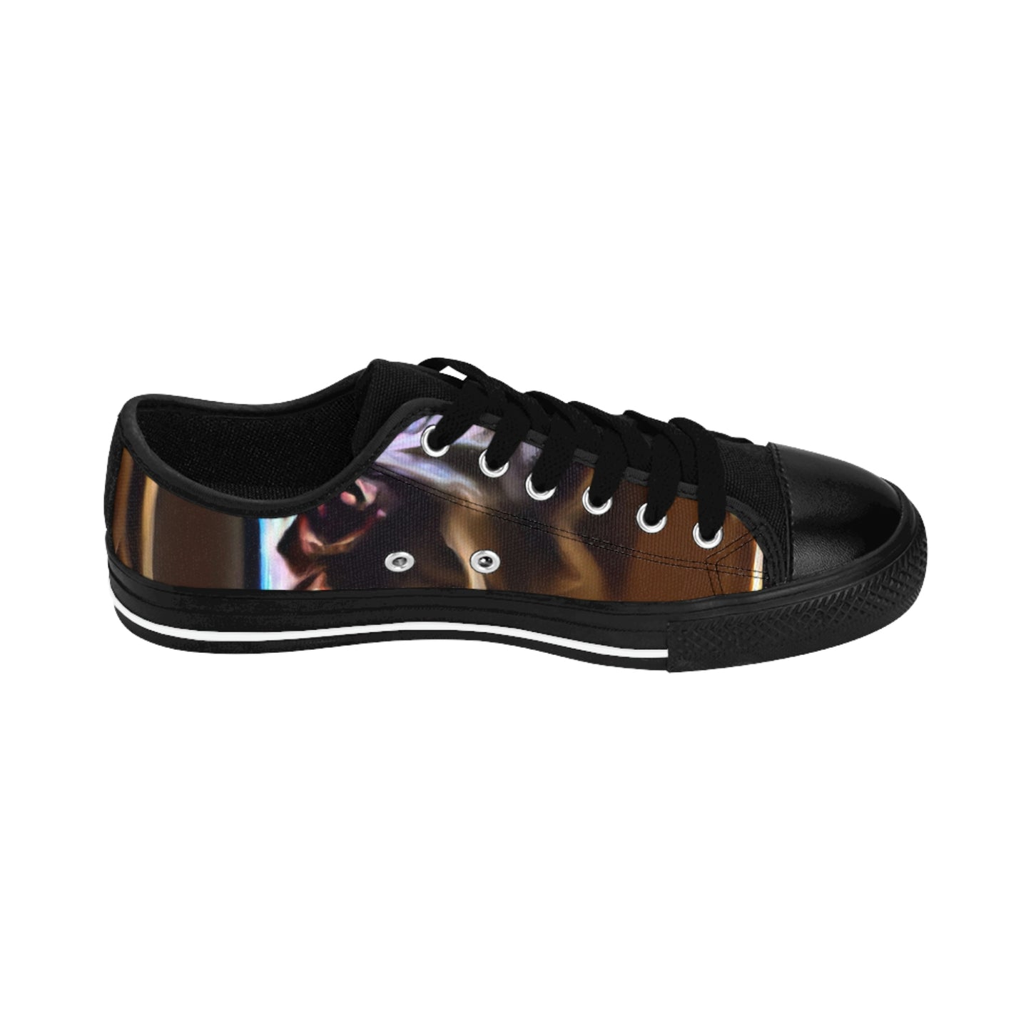 Miguel de Botines, an ambitious shoemaker living in 16th century Spain. He specialized in handcrafted custom shoes for the aristocracy of the country, made from only the best materials and most unique designs. He gained notoriety for his-low top