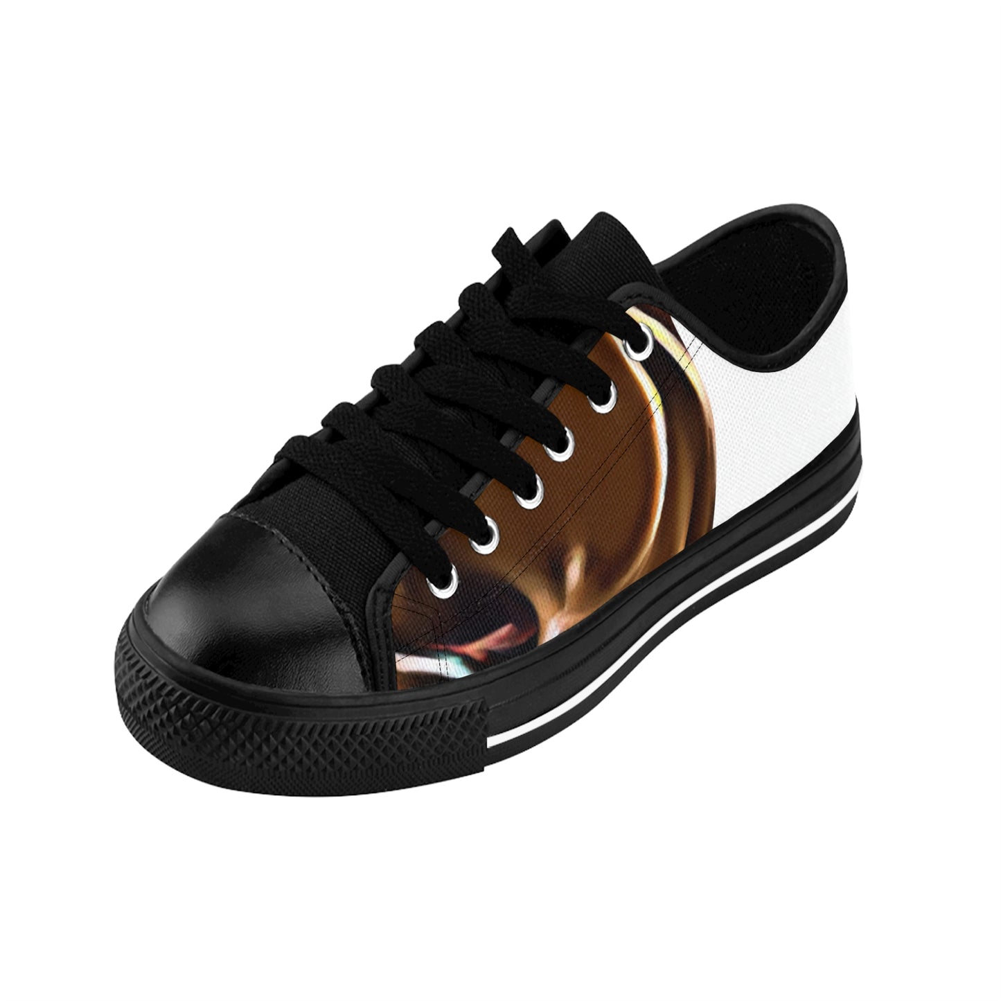 Miguel de Botines, an ambitious shoemaker living in 16th century Spain. He specialized in handcrafted custom shoes for the aristocracy of the country, made from only the best materials and most unique designs. He gained notoriety for his-low top