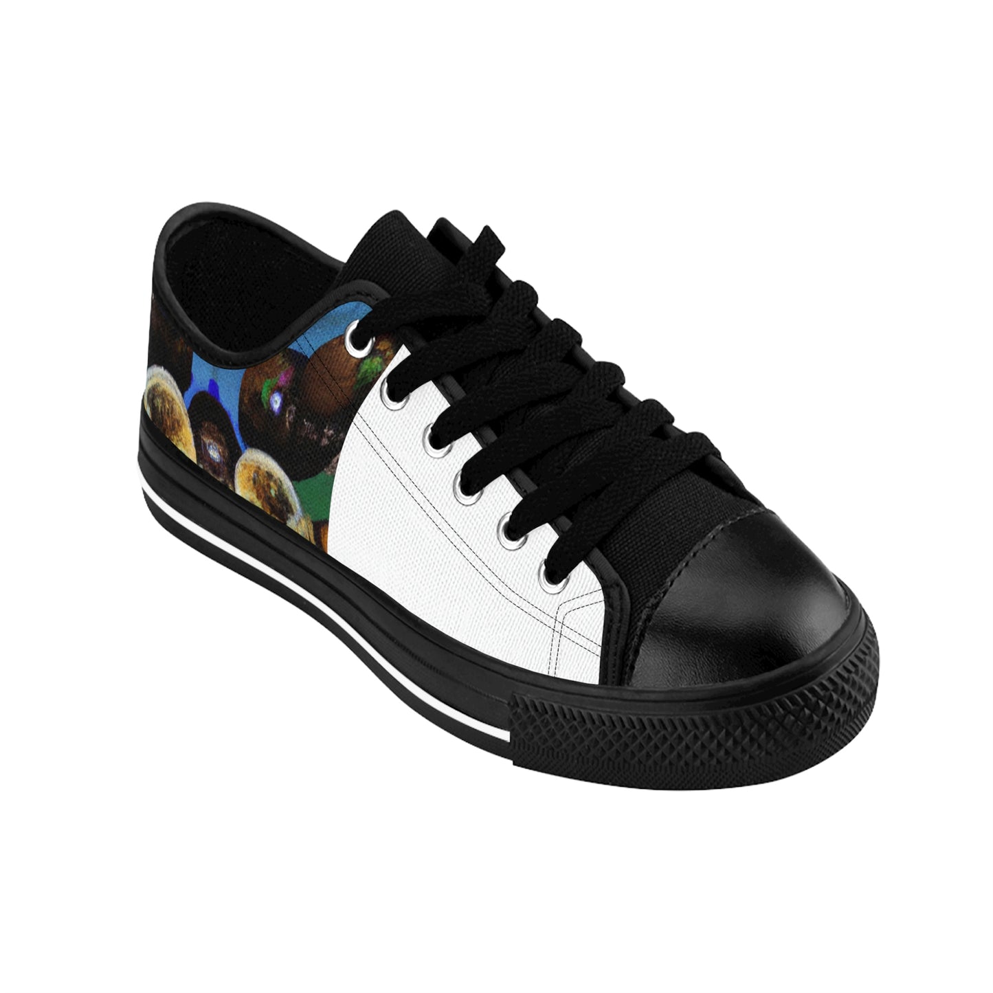 Candida de la Riva, a pioneering female shoe designer from Spain in the 1500s. She was known for her avant-garde shoe designs, which featured bold colors and intricate stitching. She used recycled leather, cork,-low top