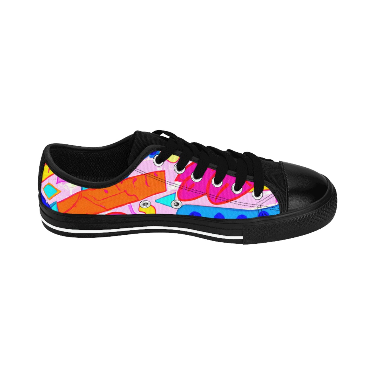 Luisito de la Muñoz
This famed shoe designer from Spain was famous for his craftsmanship in the 16th century. He specialized in creating beautiful and intricate footwear for the Spanish court. With gold, silver, velvet,-low top
