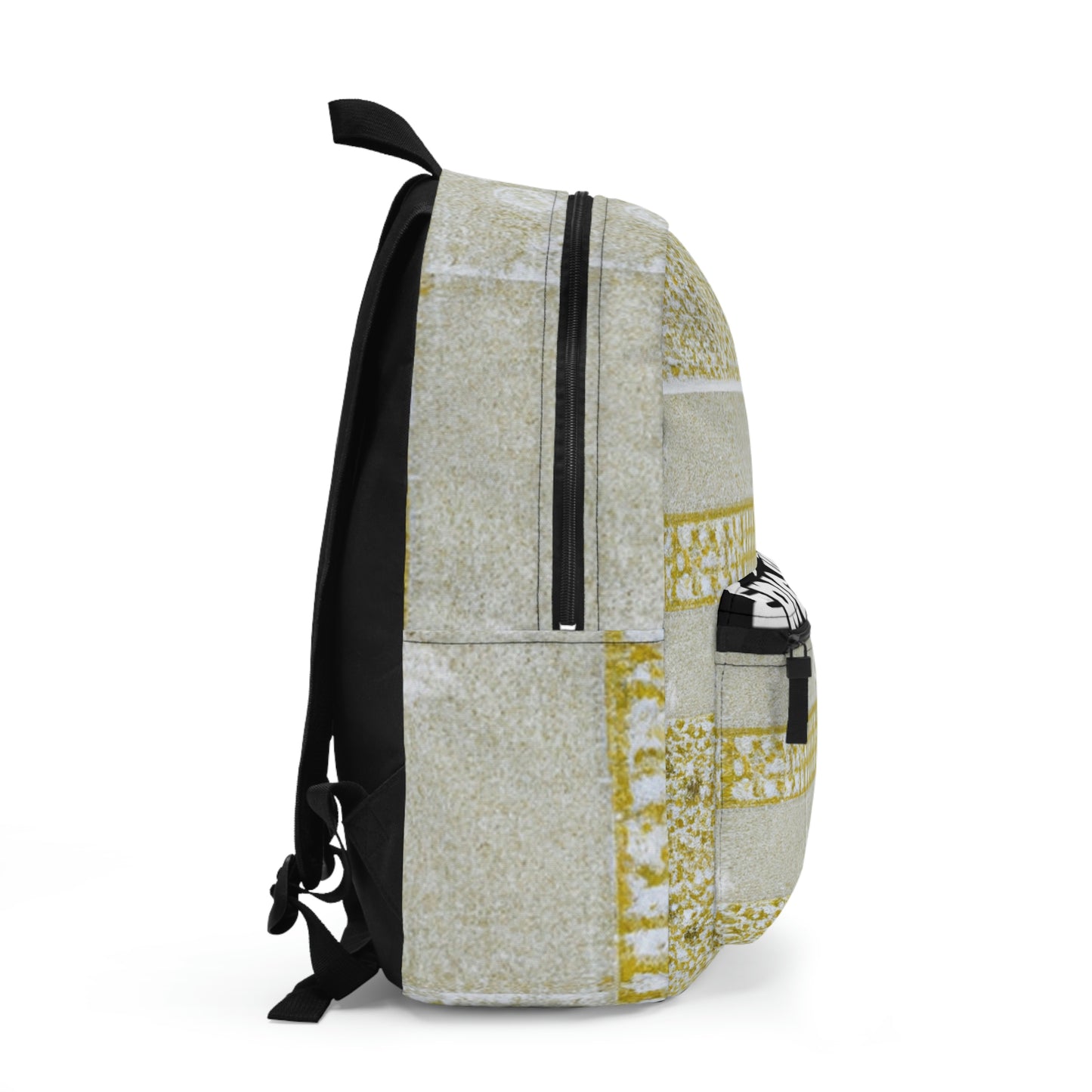Gaston de Beauvais-backpack
