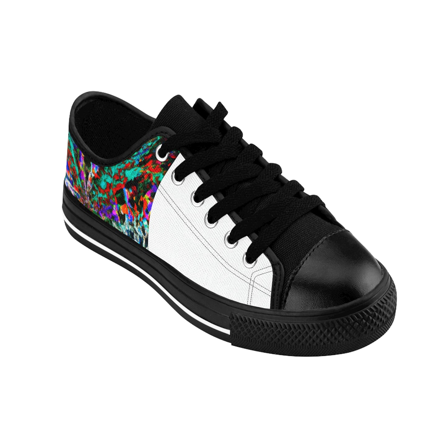 Miguel de la Fuente. A Spanish cobbler from the 1500s, Miguel de La Fuente is known for his avant-garde take on traditional Catholic footwear design. He takes inspiration from the rich history and culture-low top