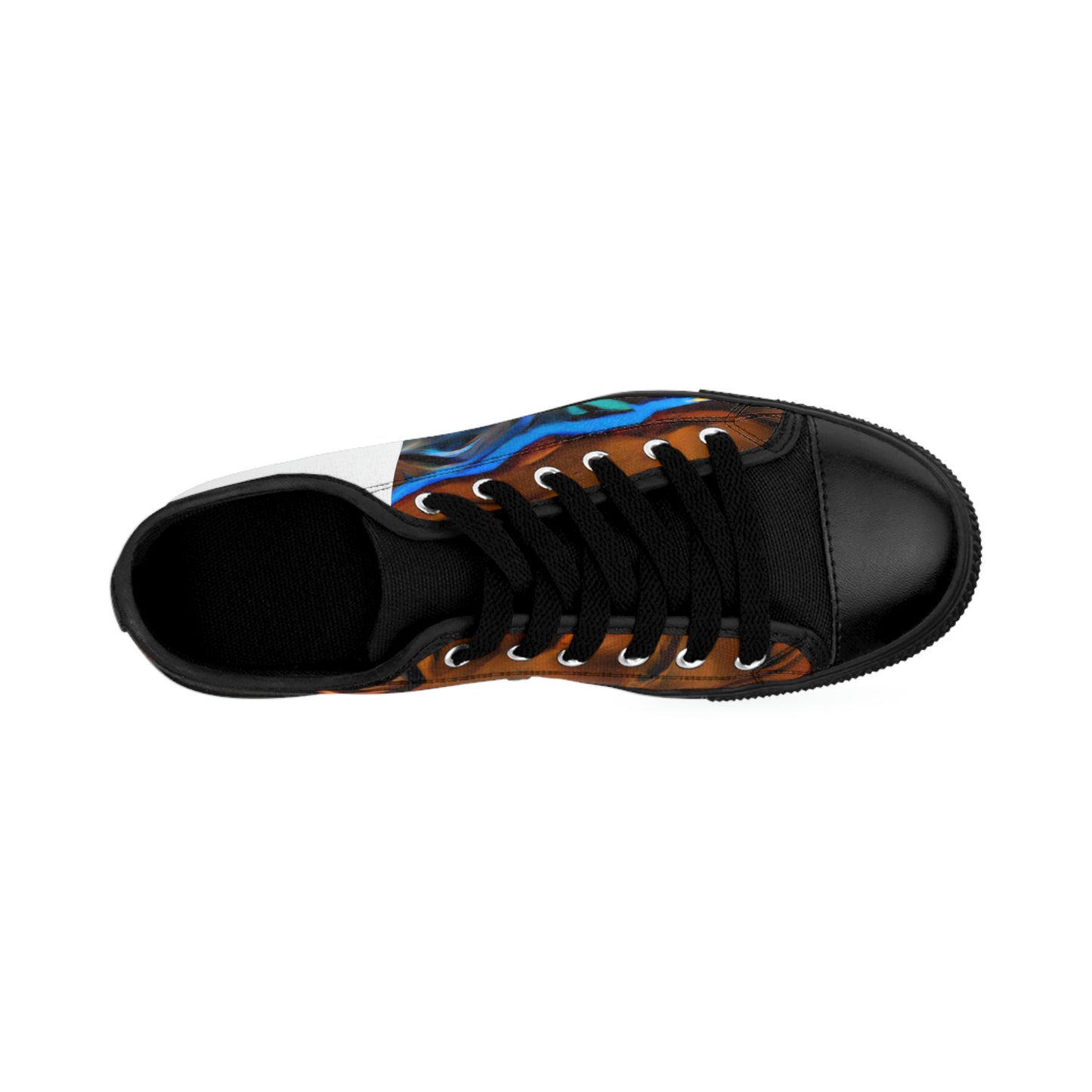 Sancho Manzano – A renowned Spanish shoe designer from the 16th century. He was renowned for his creativity and use of traditional Spanish styles, combining traditional leather with gold and silver embellishments. He was known for making high--low top