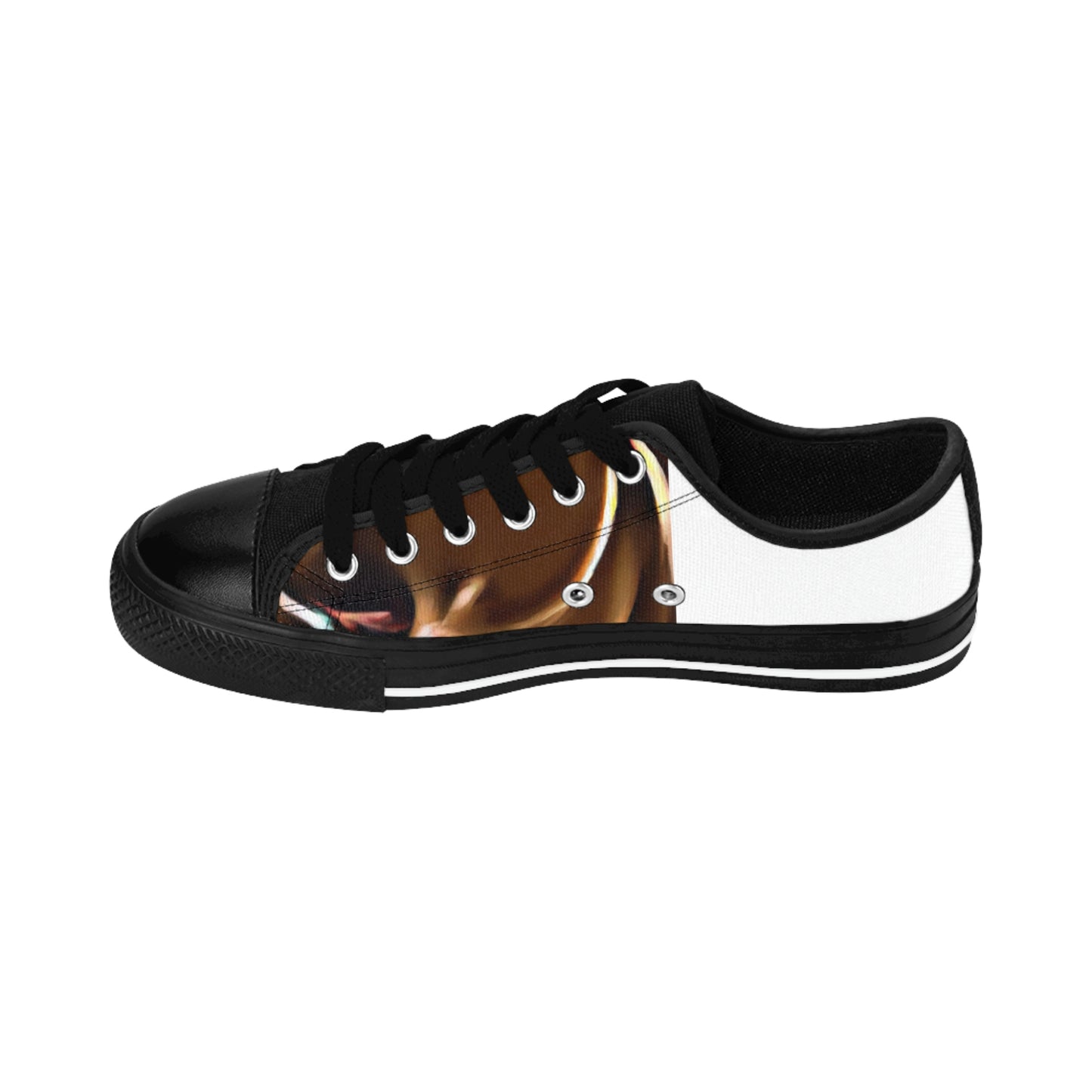 Miguel de Botines, an ambitious shoemaker living in 16th century Spain. He specialized in handcrafted custom shoes for the aristocracy of the country, made from only the best materials and most unique designs. He gained notoriety for his-low top