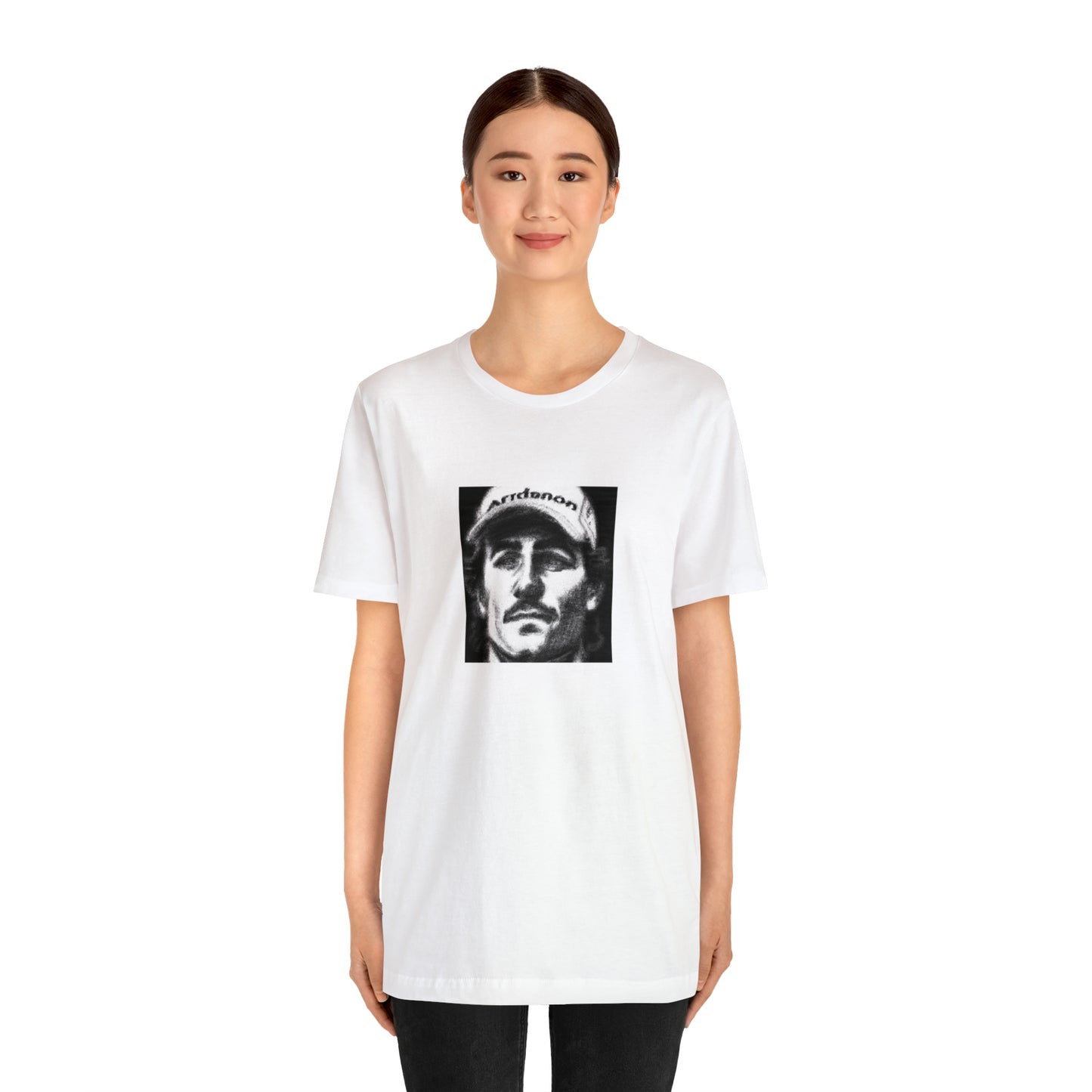 Gianna Vittorio – a young and aspiring female streetwear designer from Florence, Italy. Having grown up in the heart of Italian fashion, she quickly developed a flair for experimental designs and bold patterns that soon became a trademark of her-Tee