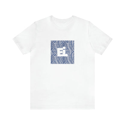 Gianna Donato was a popular streetwear designer in Italy in the 1990s. She started her own label at a very young age and quickly gained recognition for her creative, vibrant designs. Her collections featured bold prints and creative designs that-Tee