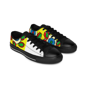 Santiago de la Fuente, a male shoe designer from the 1500s in Spain. He was a master of his craft, honing his exceptional skill working with the finest leathers to create luxurious shoes for royalty and the aristocracy.-low top