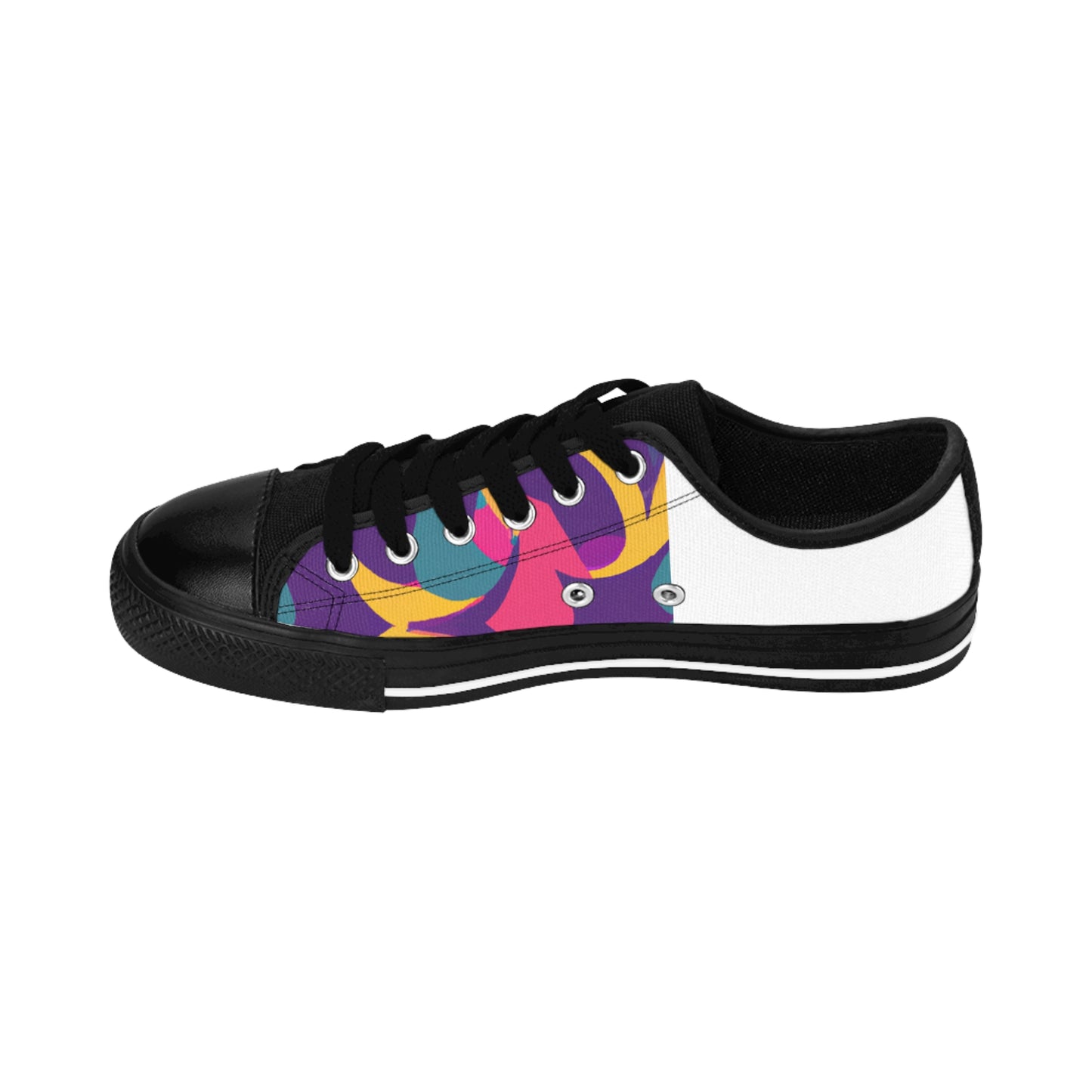Salvador de la Calzadas is an imaginary Spanish shoe designer from the 1500s. He was renowned for his detailed craftsmanship and creative designs inspired by the Spanish countryside. He worked with several of the most coveted shoe artisans in-low top