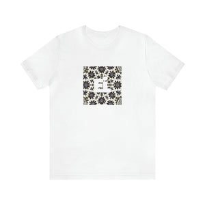 Giuseppe DiSalvo, a renowned Italian streetwear designer from the 90s. His signature style embraced vibrant colors and bold silhouettes, tailored to the sophisticated streetwear enthusiast. Giuseppe DiSalvo was a staple in the-Tee