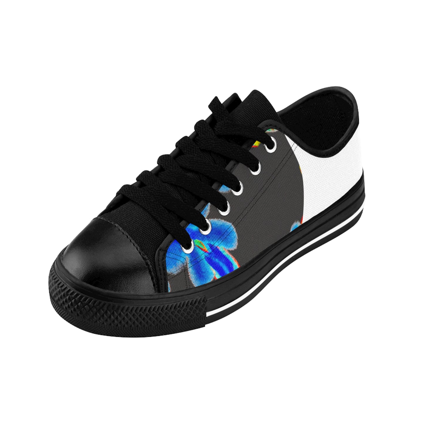 Miguelina de la Fuente - a pioneering Spanish shoe designer living in the 1500s. She was an up-and-coming name on the Spanish fashion scene, creating beautiful and unique designs influenced by her parents' backgrounds in leather-low top