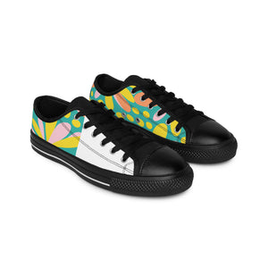 Carlos de Santiago, the most sought-after shoe designer in the kingdom of Spain during the 16th century. He was born in a small, peasant village but quickly developed a taste for the finer things in life, dedicating his life-low top