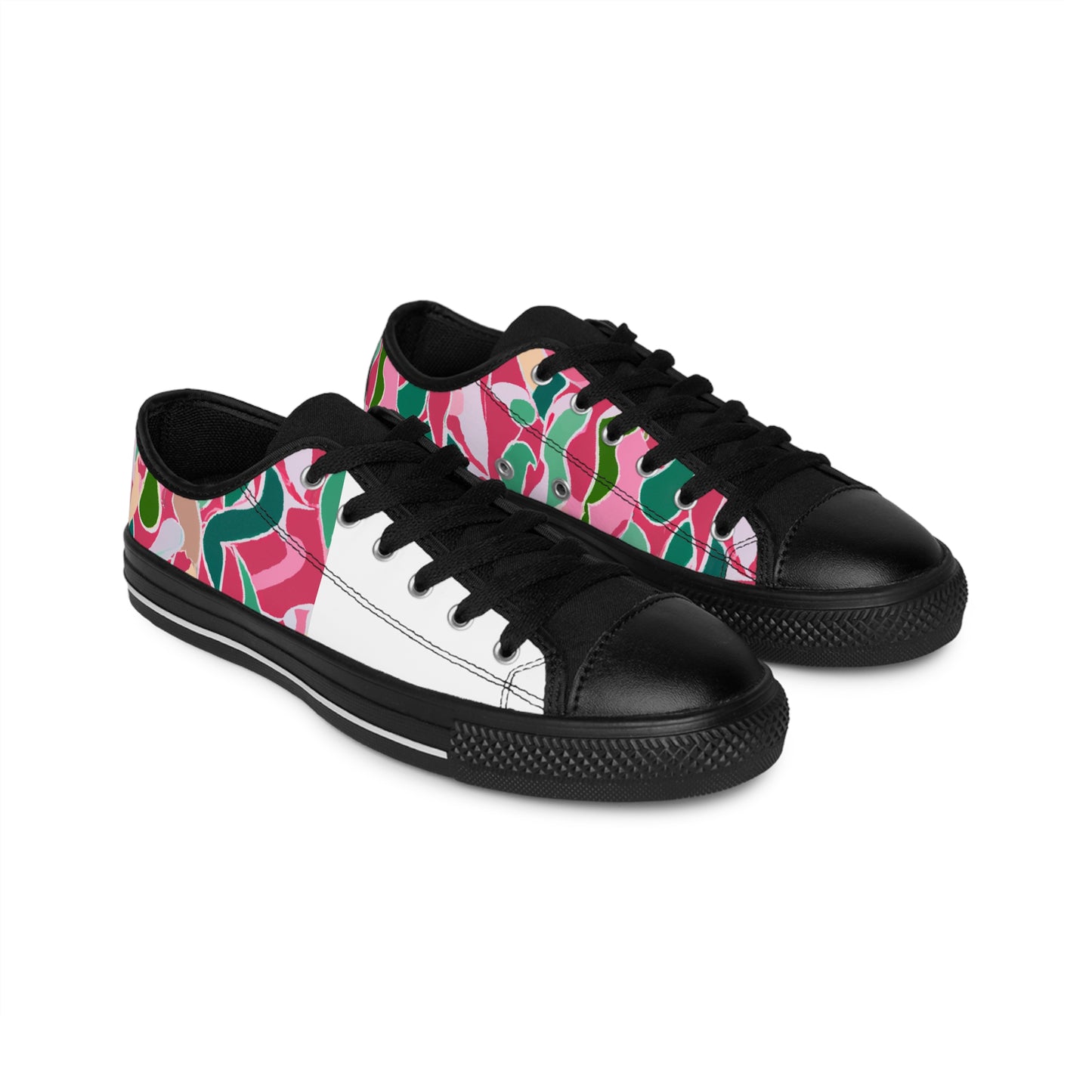 Elena de Castillo, a female shoe designer from 16th century Spain. Born in a small town on the coast of Asturias, Elena was passionate about footwear from an early age. She grew up learning the craft from her father-low top