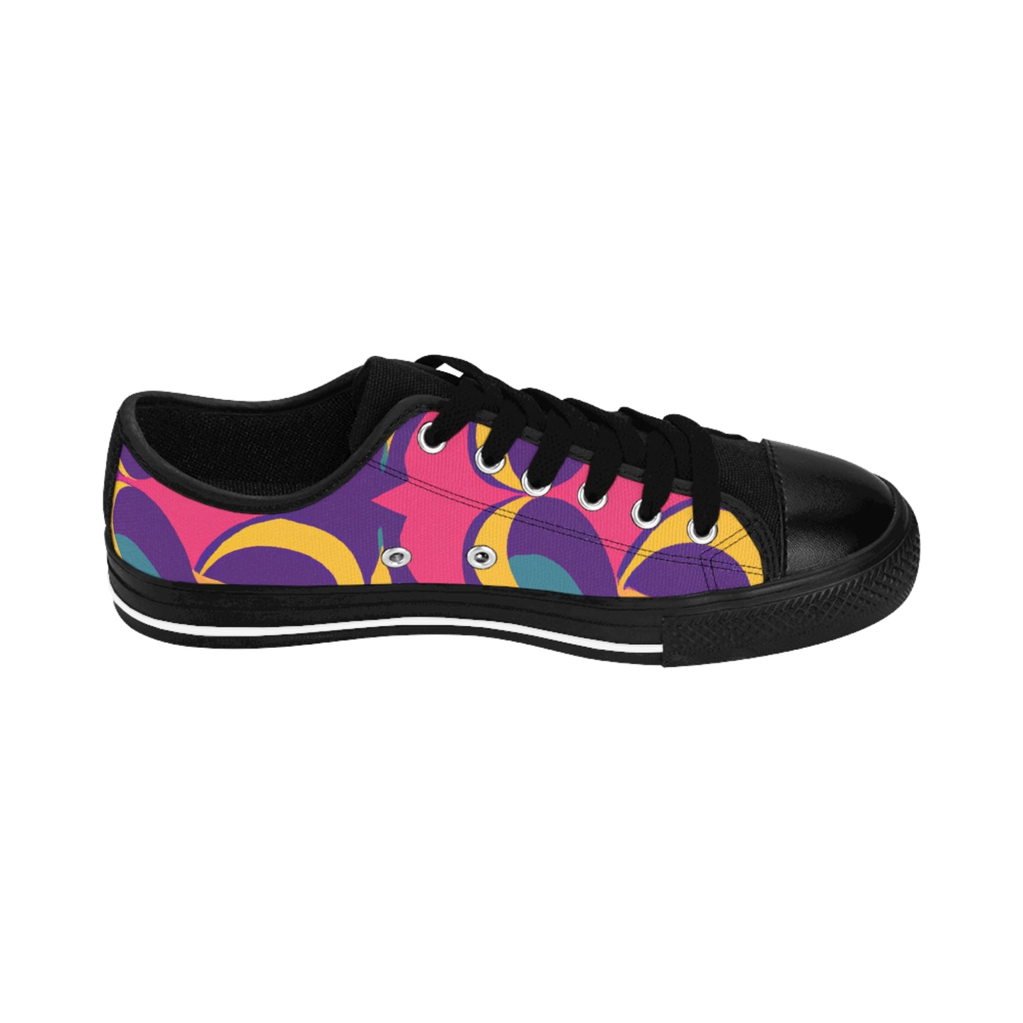 Salvador de la Calzadas is an imaginary Spanish shoe designer from the 1500s. He was renowned for his detailed craftsmanship and creative designs inspired by the Spanish countryside. He worked with several of the most coveted shoe artisans in-low top