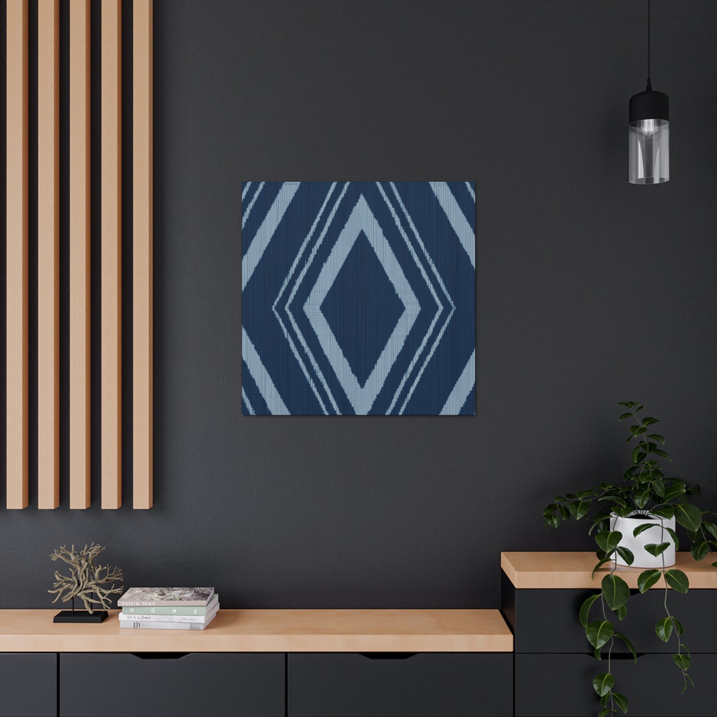 Isabella Lumière-canvas
