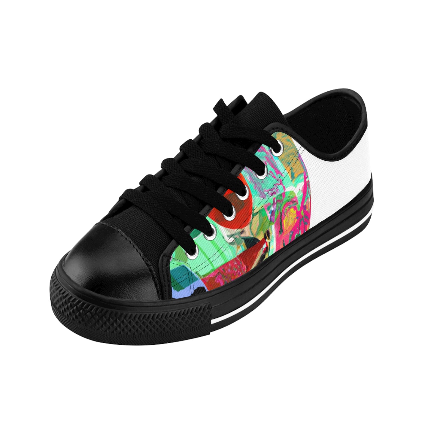Francisco Gonzales: a renowned Spanish shoemaker from the 1500s who pioneered the use of luxurious materials such as supple leathers, intricate embroidery, and colorful adornments. Francisco gained a reputation among nobility and royalty alike-low top
