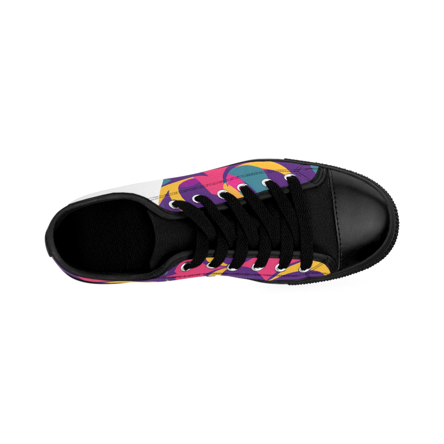 Salvador de la Calzadas is an imaginary Spanish shoe designer from the 1500s. He was renowned for his detailed craftsmanship and creative designs inspired by the Spanish countryside. He worked with several of the most coveted shoe artisans in-low top