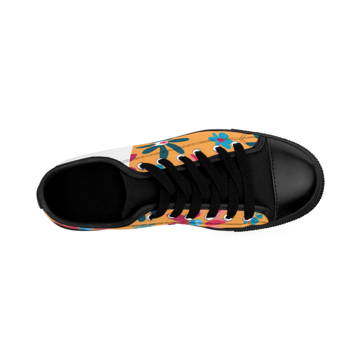 Hernando de Mestanza, a celebrated shoe designer from Spain in the 1500s. Hernando crafted exquisite shoes with detailed embroidery and hand-painted details, renowned for their intricate detail and luxurious materials. His shoes were-low top