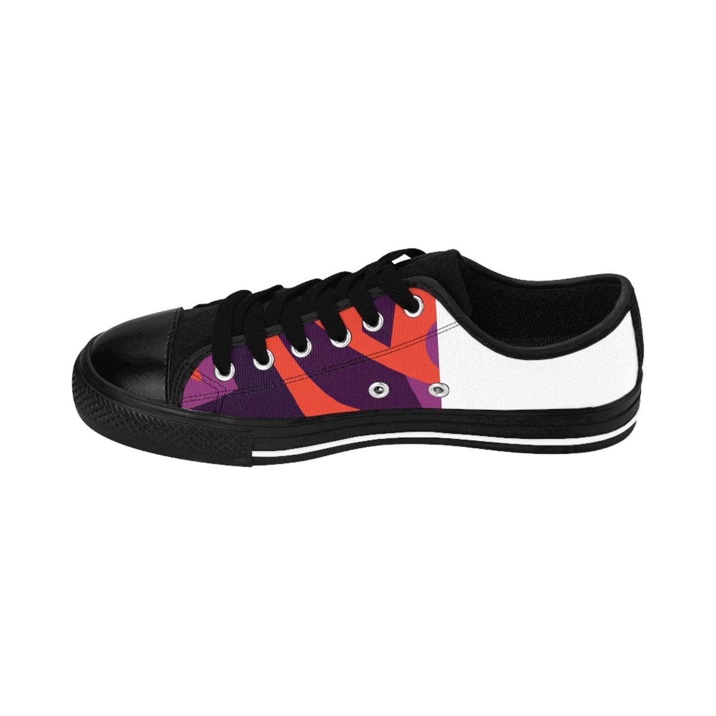Santiago Marquez, a pioneering Spanish shoe designer from the 1500s. Growing up in the foothills of the Sierra de Guadarrama, he learned from his father how to craft beautiful, leather shoes from the finest materials in-low top